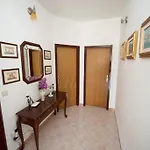 In With Sea View, Balcony, Air Conditioning, Wifi 132-5 Apartman Duće
