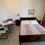 Apartman In With Sea View, Balcony, Air Conditioning, Wifi 132-5 Duće