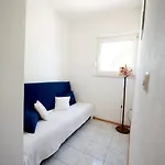 In With Sea View, Balcony, Air Conditioning, Wifi 132-5 Apartman Duće