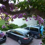 Apartman In With Sea View, Balcony, Air Conditioning, Wifi 132-5