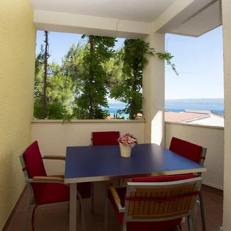 In With Sea View, Balcony, Air Conditioning, Wifi 132-5 * Duće